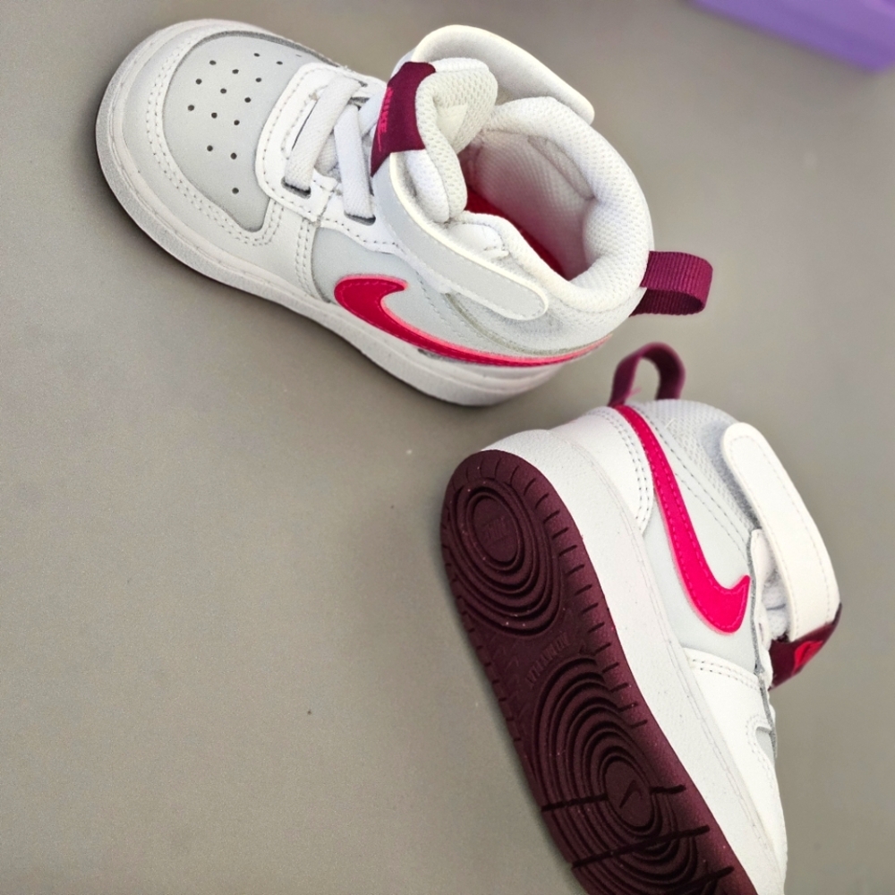 Nike toddler shoes